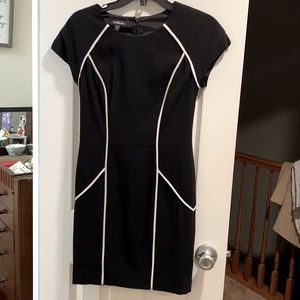 Cute BEBE XS Black and White business dress!